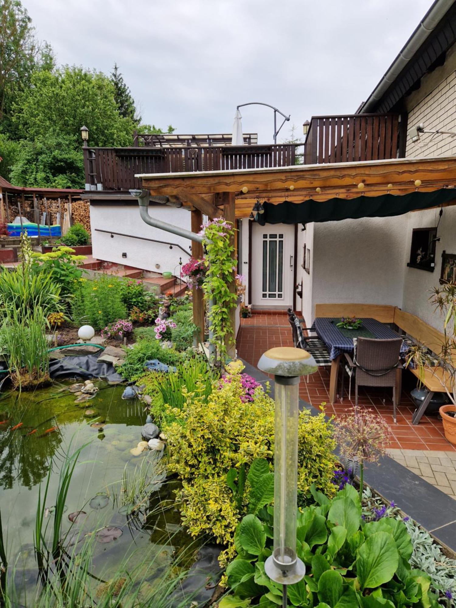 Ferienwohnung Am Oepitzer Berg Pößneck Exteriör bild