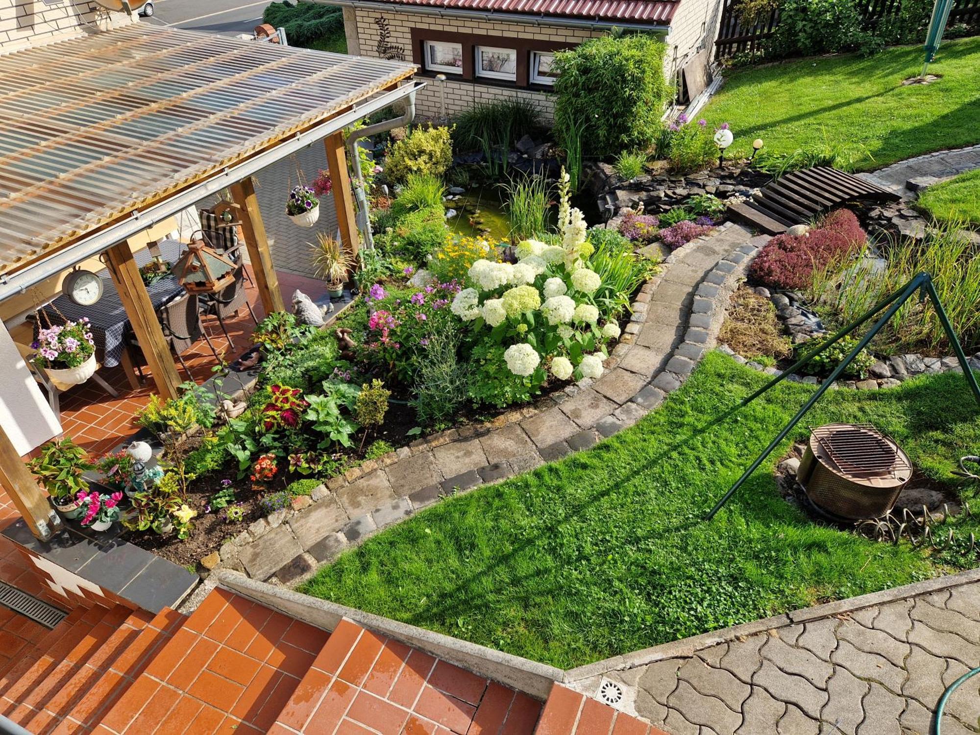 Ferienwohnung Am Oepitzer Berg Pößneck Exteriör bild